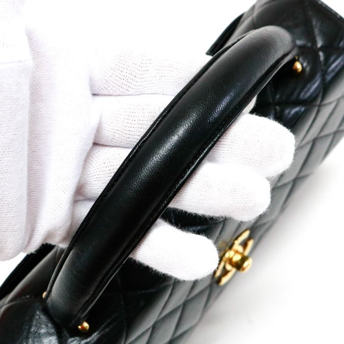 シャネル CHANEL マトラッセ トップハンドルバッグ ラムスキン シャネル CHANEL マトラッセ トップハンドルバッグ ラムスキン