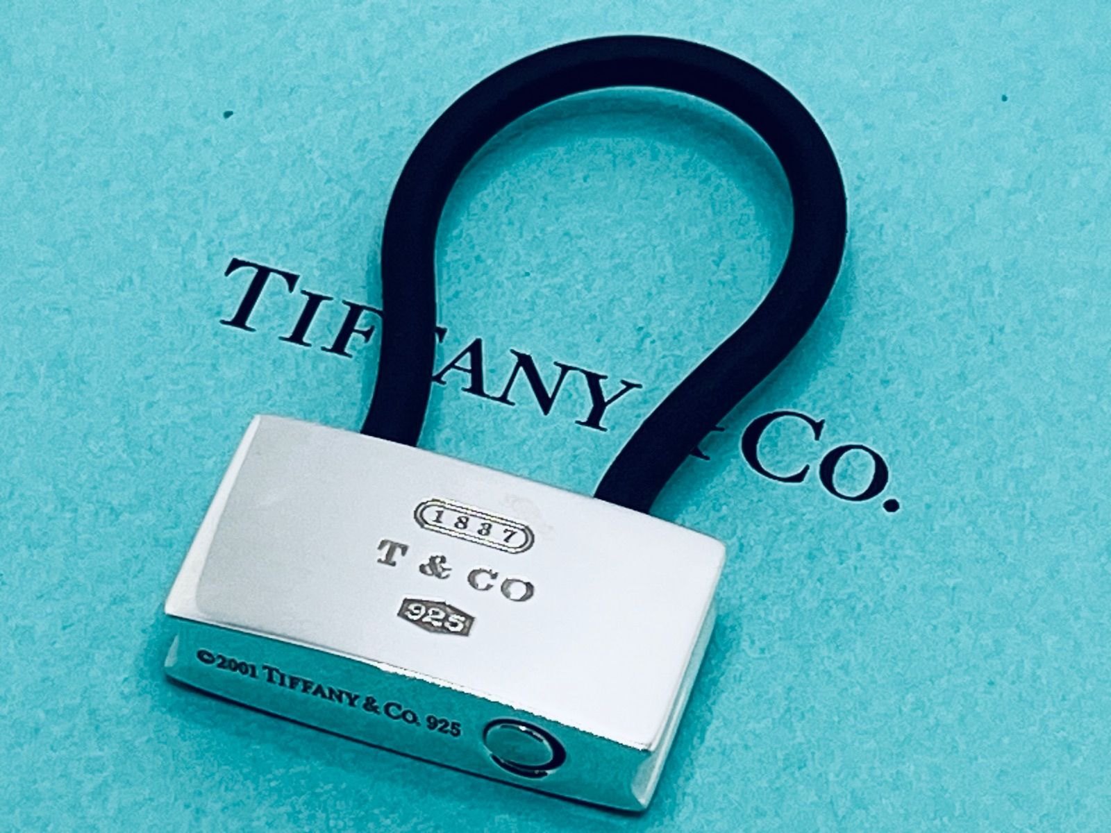 a136 Tiffany-Co. ティファニー 1837 ラバー キーリング キーホルダー 2001 シルバー 925 南京錠