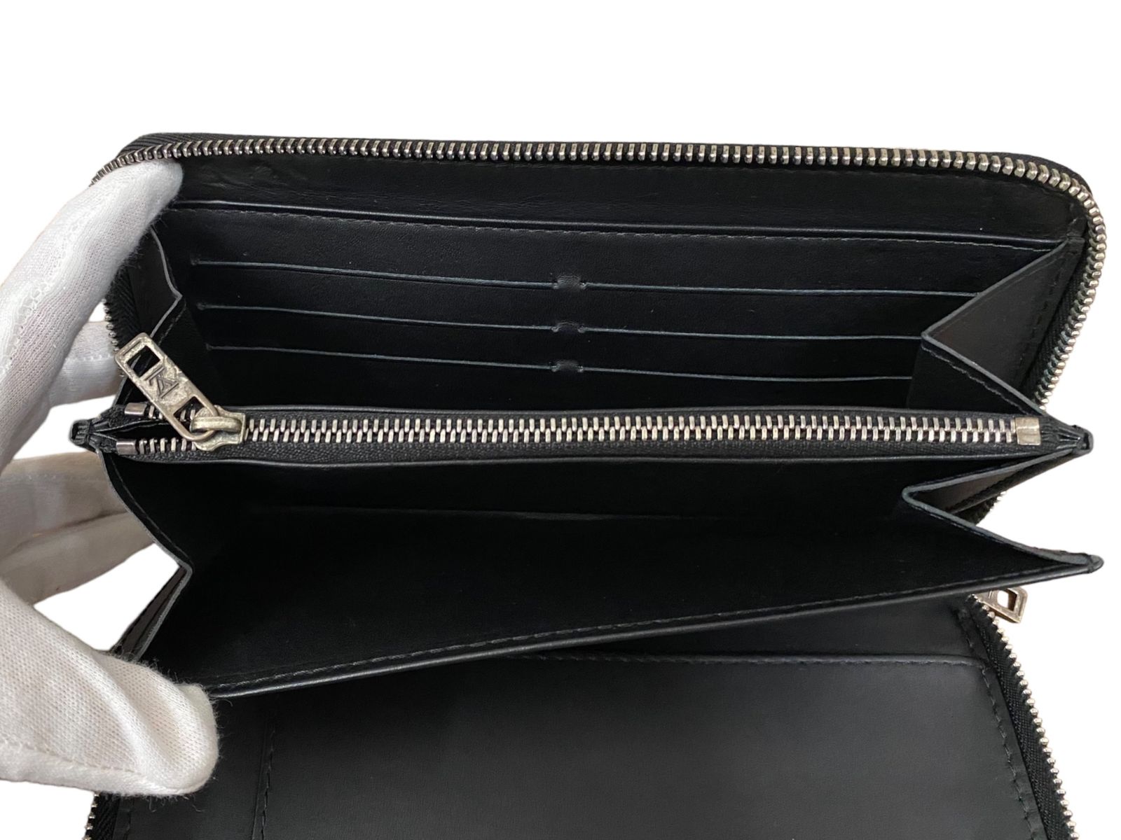 ルイヴィトン 長財布 ユタ ジッピーオーガナイザー M97026 バサルト