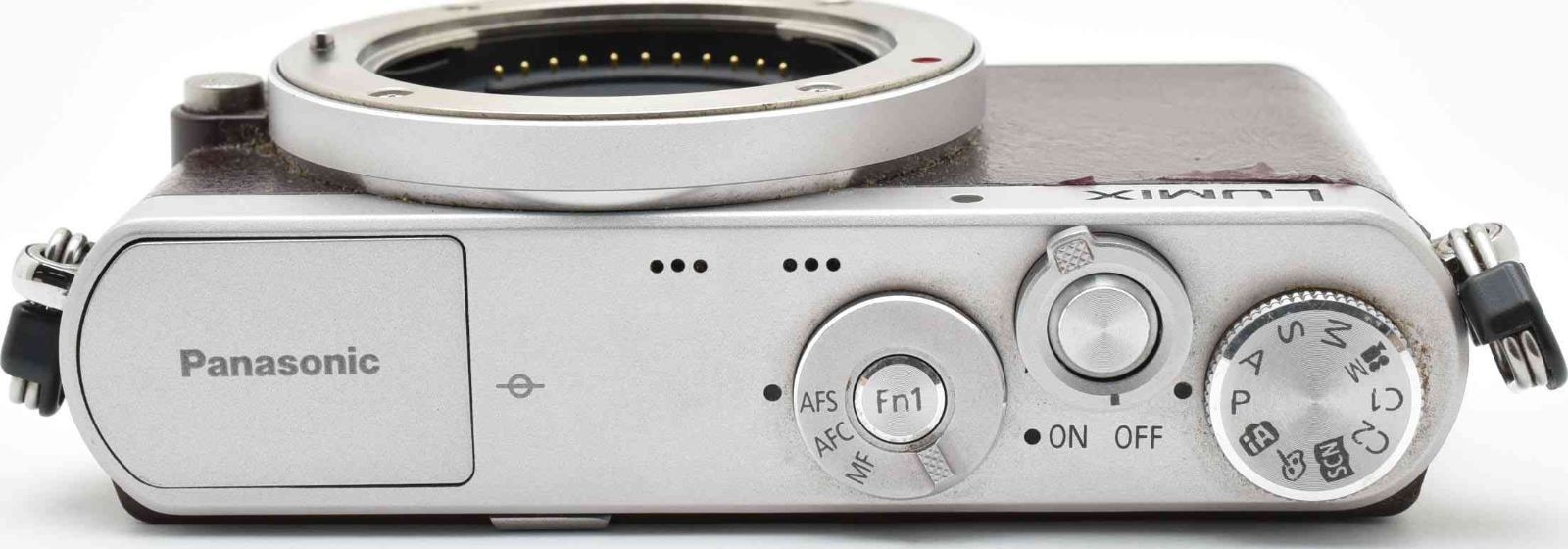 I14[6369]12 パナソニック Panasonic DMC-GM1 ボディ 【ショット数