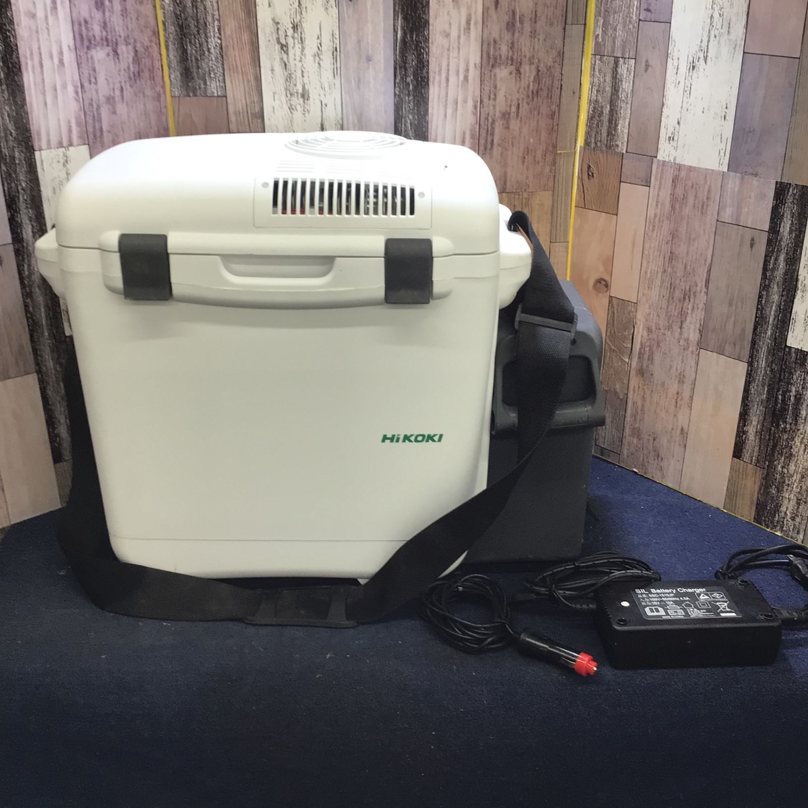 〇ハイコーキ(HIKOKI ※旧:日立工機) コードレス冷温庫 UL18DA(NM