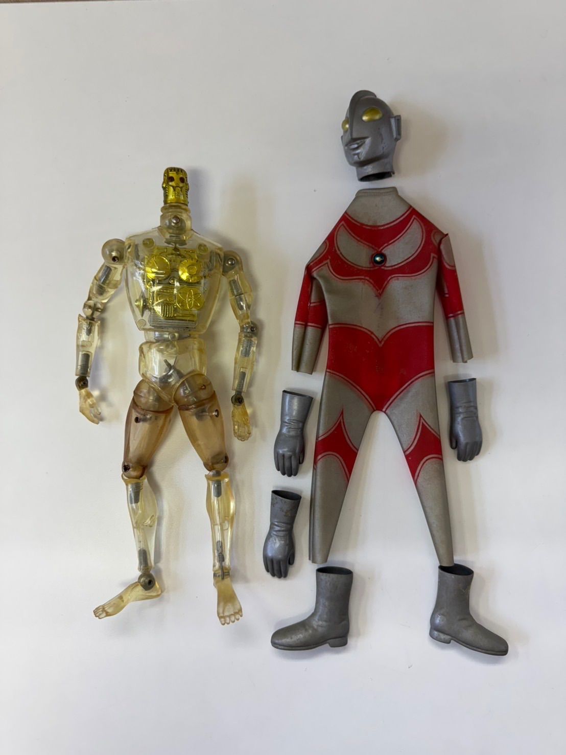 中古品】 変身サイボーグ ウルトラマン フィギュア & 変身