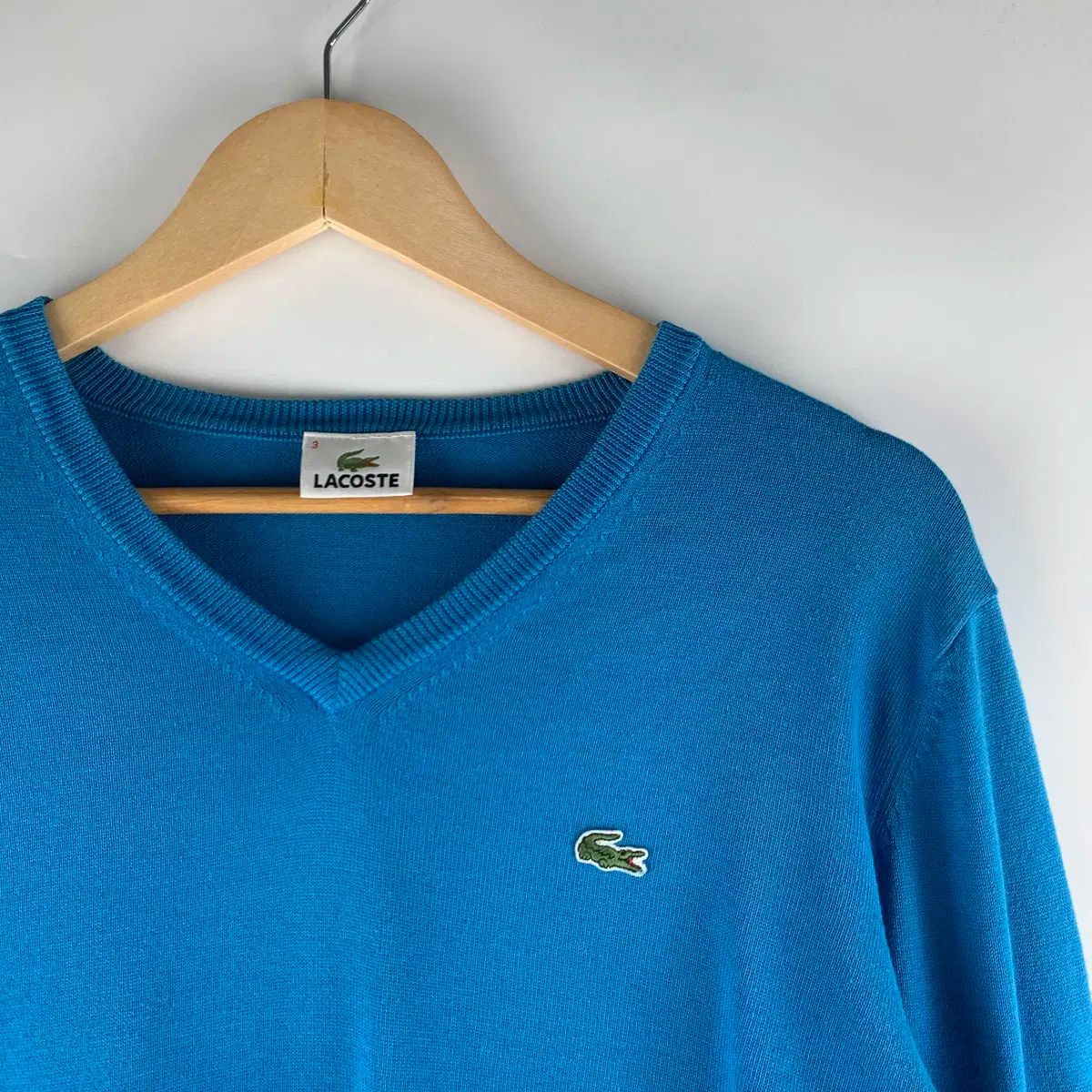 LACOSTE(ラコステ) ライトブルー Vネック コットン ニット セーター 95 