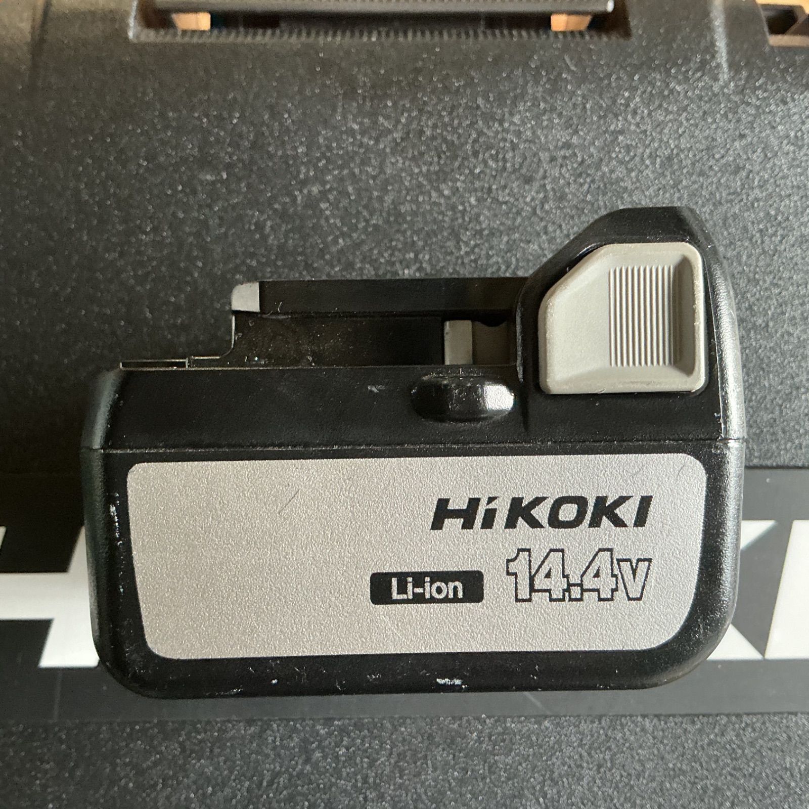 ハイコーキコードレスインパクトドライバ WH14DB