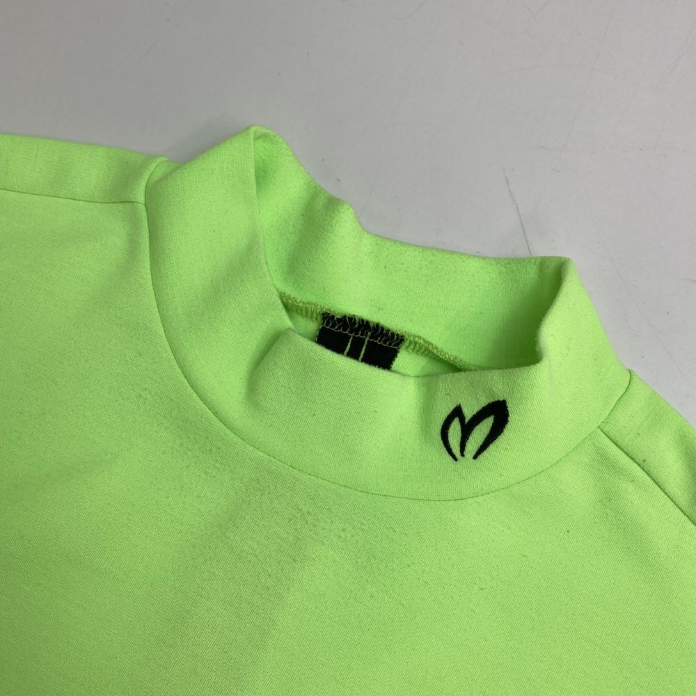 サイズ：7 MASTER BUNNY EDITION マスターバニーエディション 2023年モデル モックネック 半袖 Tシャツ プリント  グリーン系 [240101489870] ゴルフウェア メンズ ストスト サイズ：7 MASTER BUNNY EDITION マスターバニーエディション
