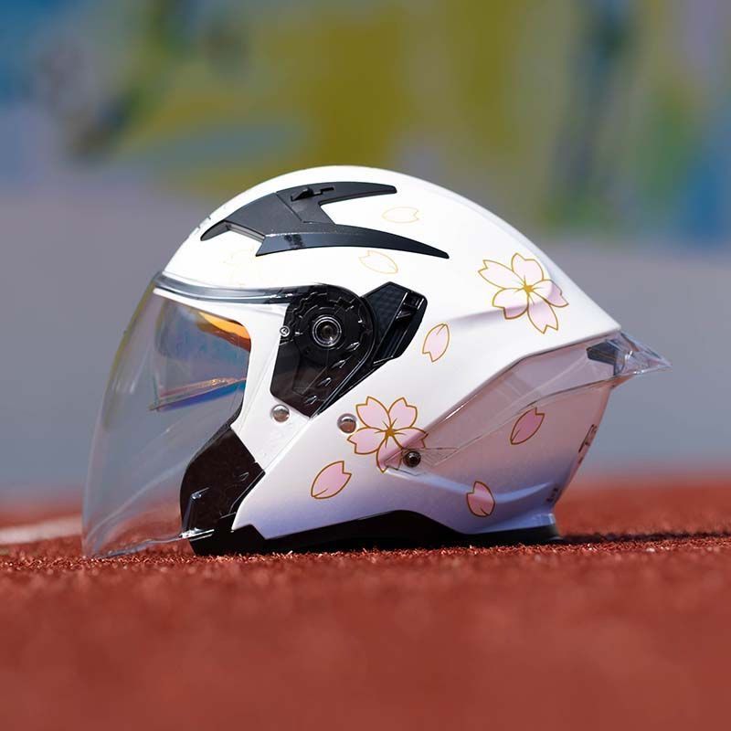 高品質ジェットヘルメットレディースダブルレンズダブルシールド 男女兼用バイクヘルメットM〜XXL ホワイトヘルメット桜さくら柄 サイズ選択可能 -  メルカリ