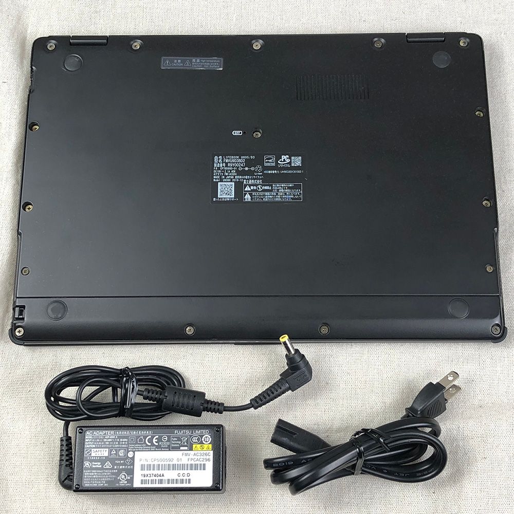 ◆ジャンク品◆ノートPC パソコン FUJITSU 富士通 LIFEBOOK UH95/D3（FMVU9D3BD2）【i7-8565U・8GB・SSD256GB】★ホワイトスポット 他/LT-JUNK-251025（038281）