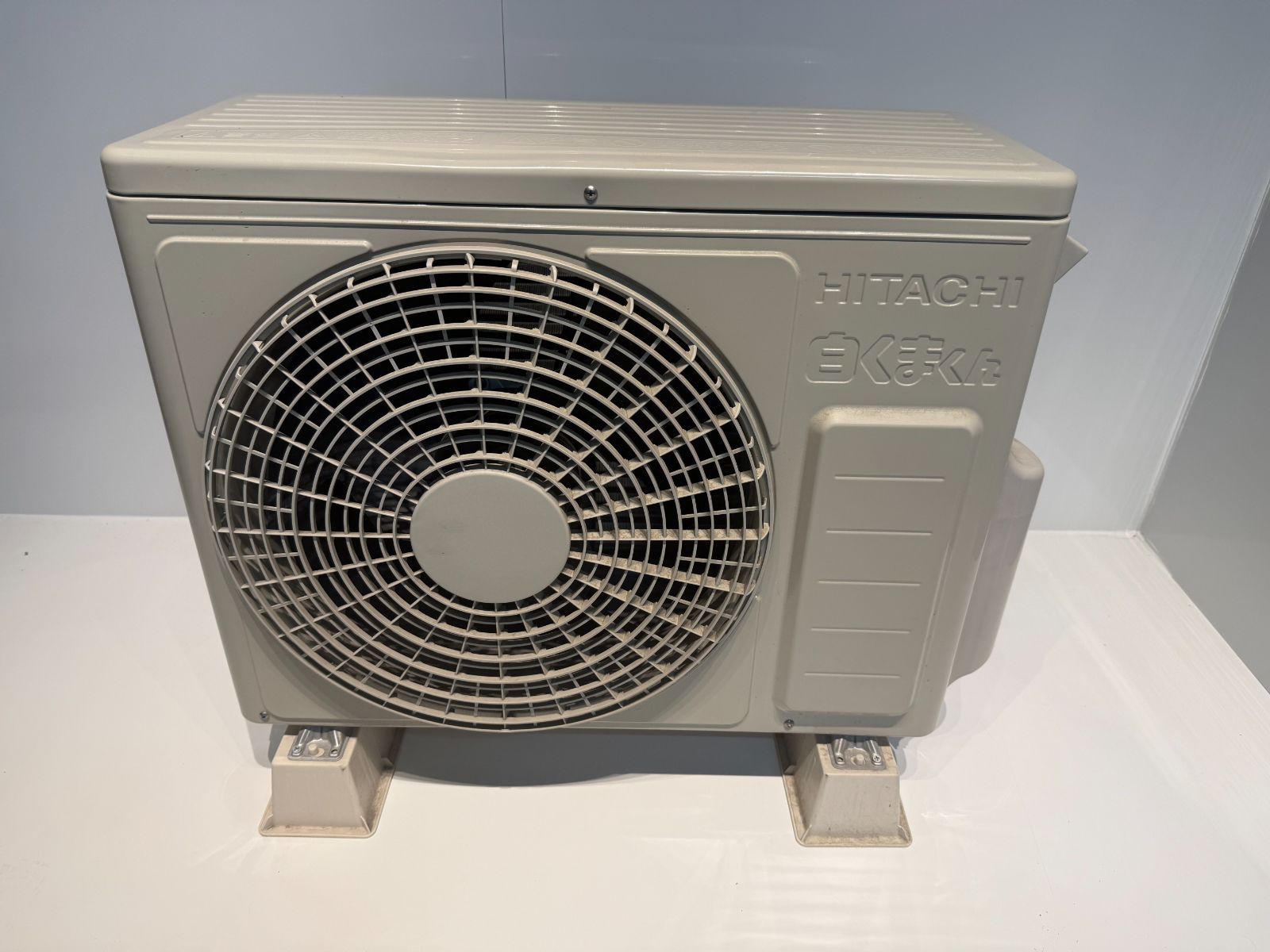 5 HITACHI 2022年製エアコン 6～8畳用 整備済み - メルカリ