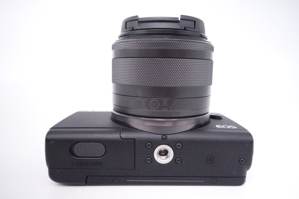 CANON EOS M3 EF-M15-45 IS STM レンズキット 中古 中古品〕 EOS M3 EF