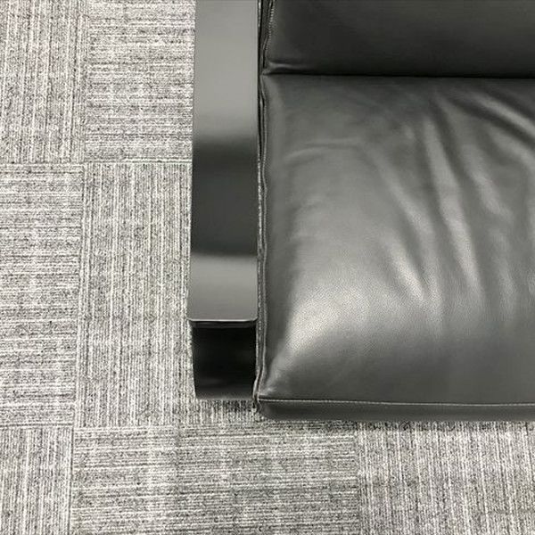 応接用 一人掛けソファー アルフレックス ウッドラインアームチェア ブラック MARWIL-DEMENAGEMENTS_CH