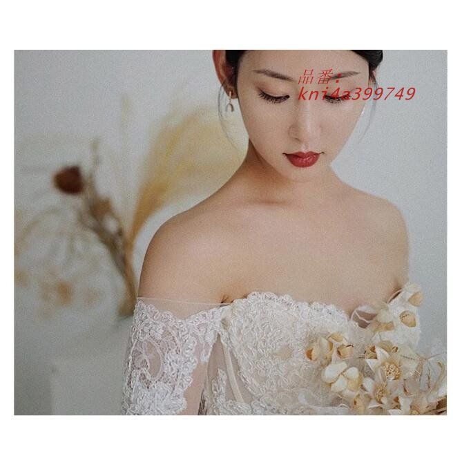 ウェディングドレス 二次会ドレス