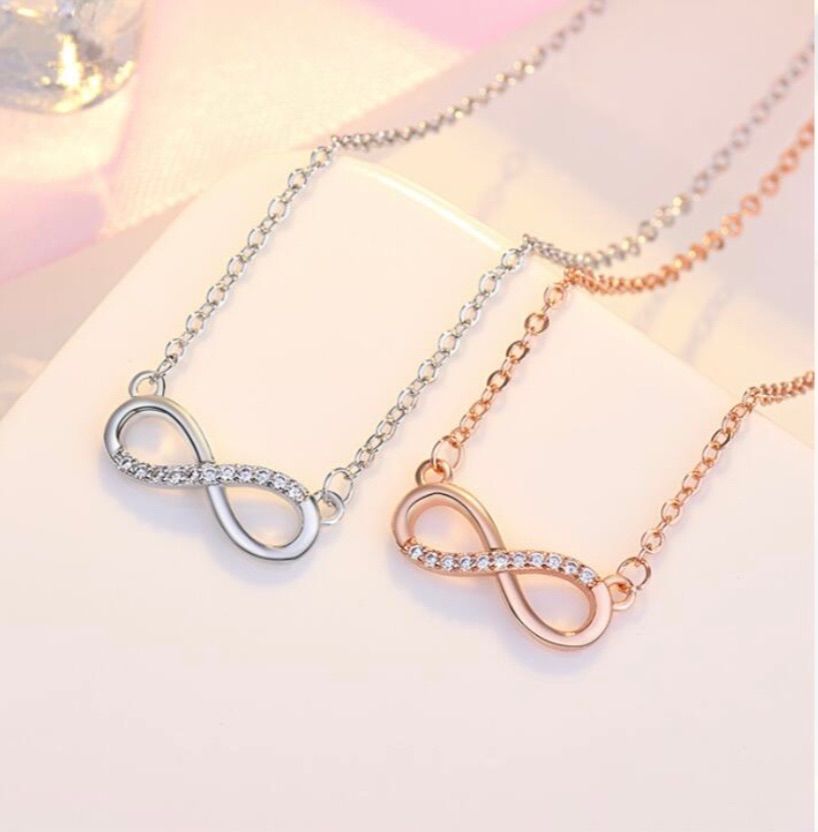 8の字 ネックレス - メルカリ