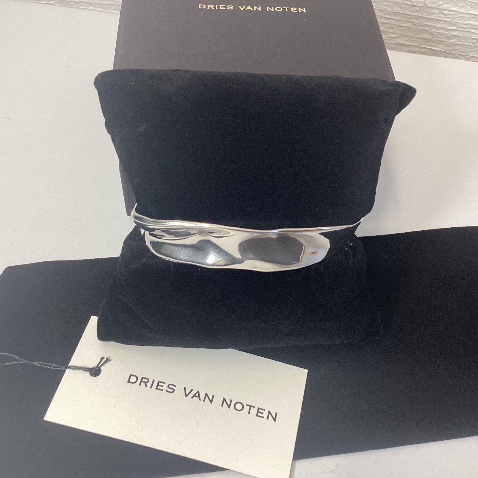 ♥ DRIES VAN NOTEN アナトミック バングル ドリスヴァンノッテン