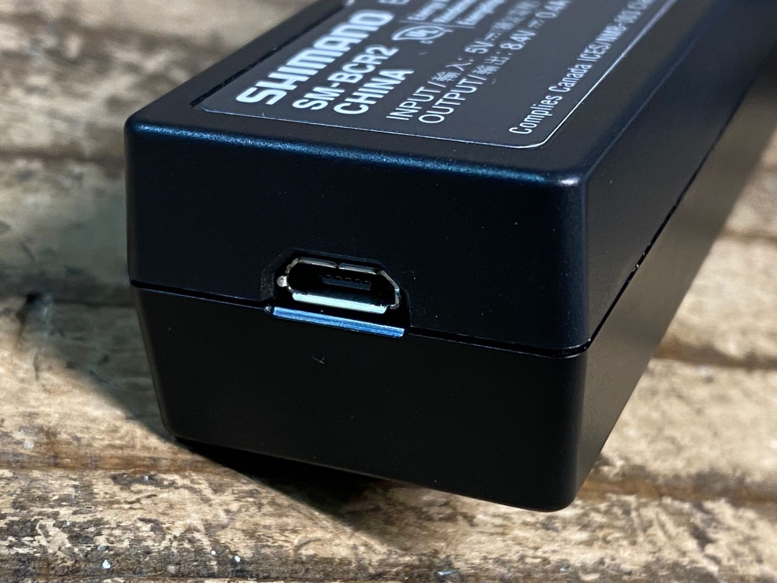 シマノ SM-BCR2 バッテリーチャージャー Di2 電動 充電器 FS905 シマノ SHIMANO SM-BCR2 Di2 電動 バッテリーチャージャー