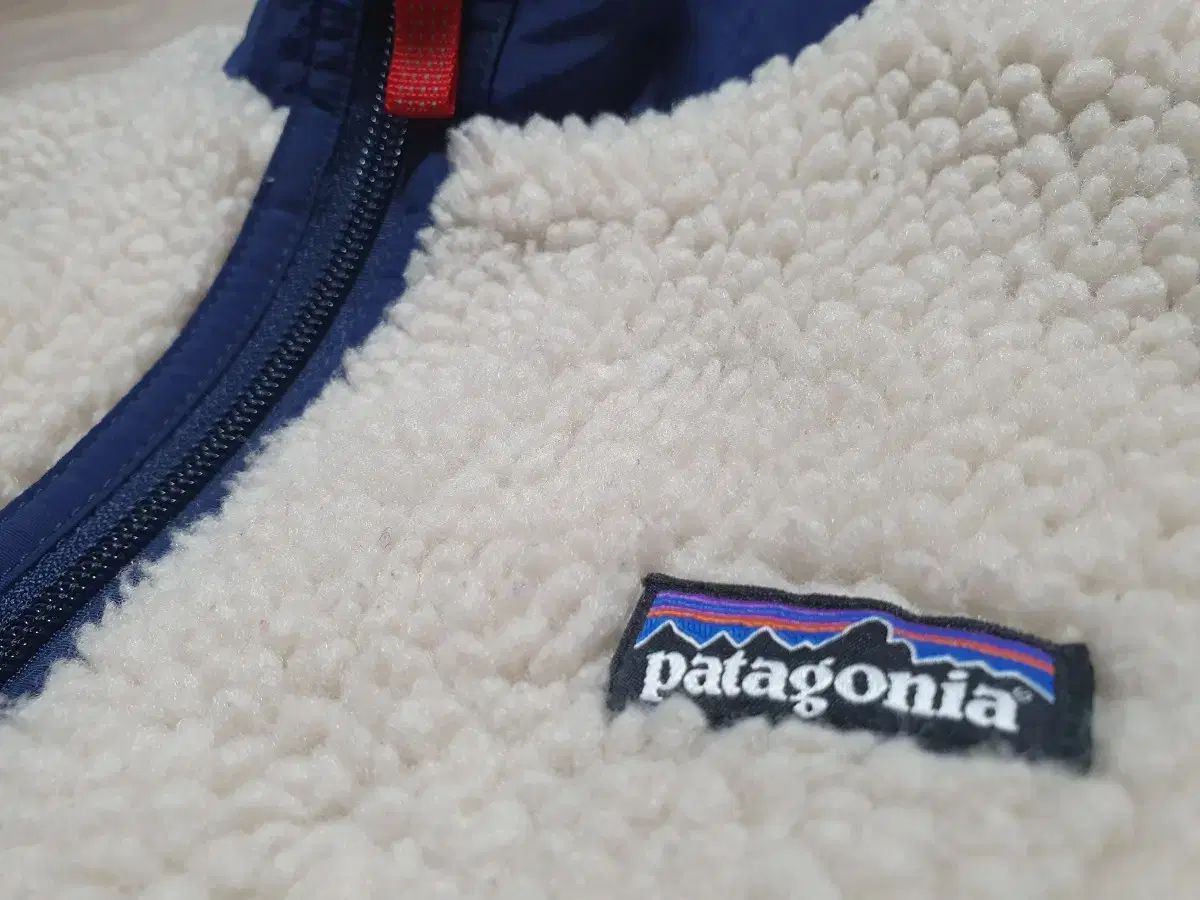 patagonia パタゴニア キッズ レトロ ベスト L 11 12 WWW_USTAUSTRALIA_COM_AU