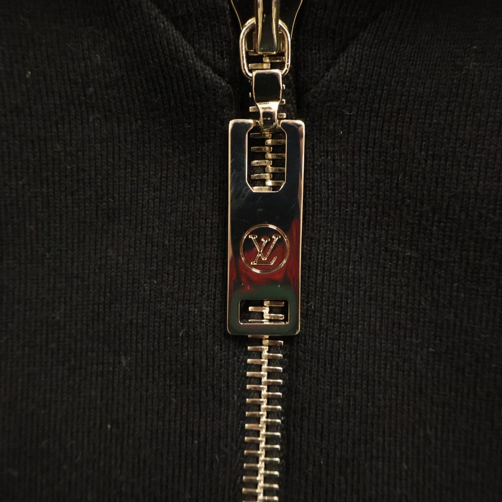 LOUIS VUITTON (ルイヴィトン) 25SS モノグラムエンボスド ハーフ