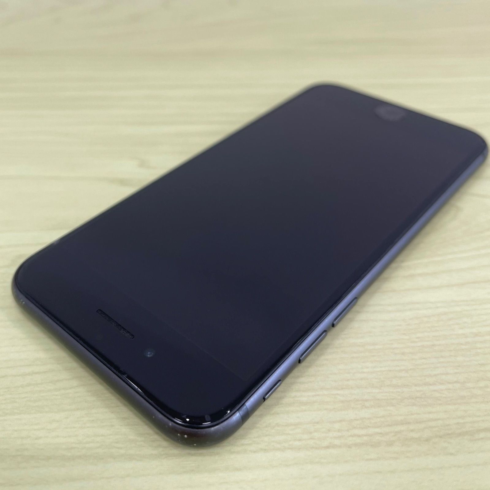 iPhone iPhone8 本体　256G スペースグレイ　SIMフリー Amazon | 【整備済み品】 Apple iPhone 8 256GB スペースグレー