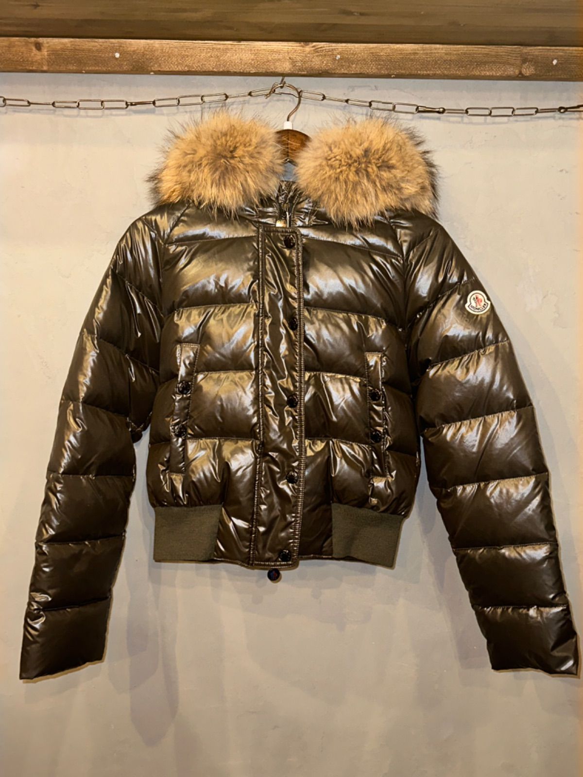 一部予約！ MONCLER ダウン カーキ ファッション カーキの中古品