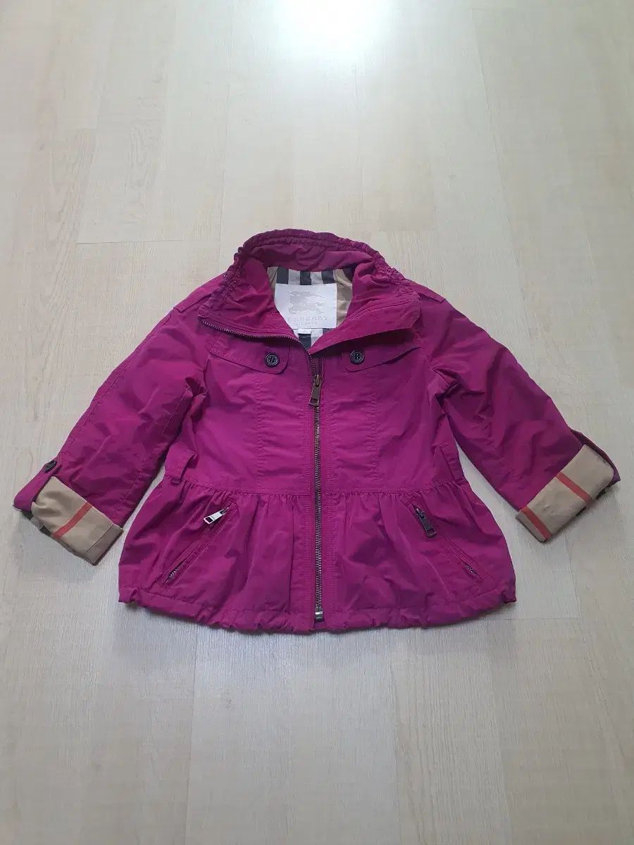 6Y Burberry Kids(バーバリーキッズ) ウィンドブレーカー ブルゾン 