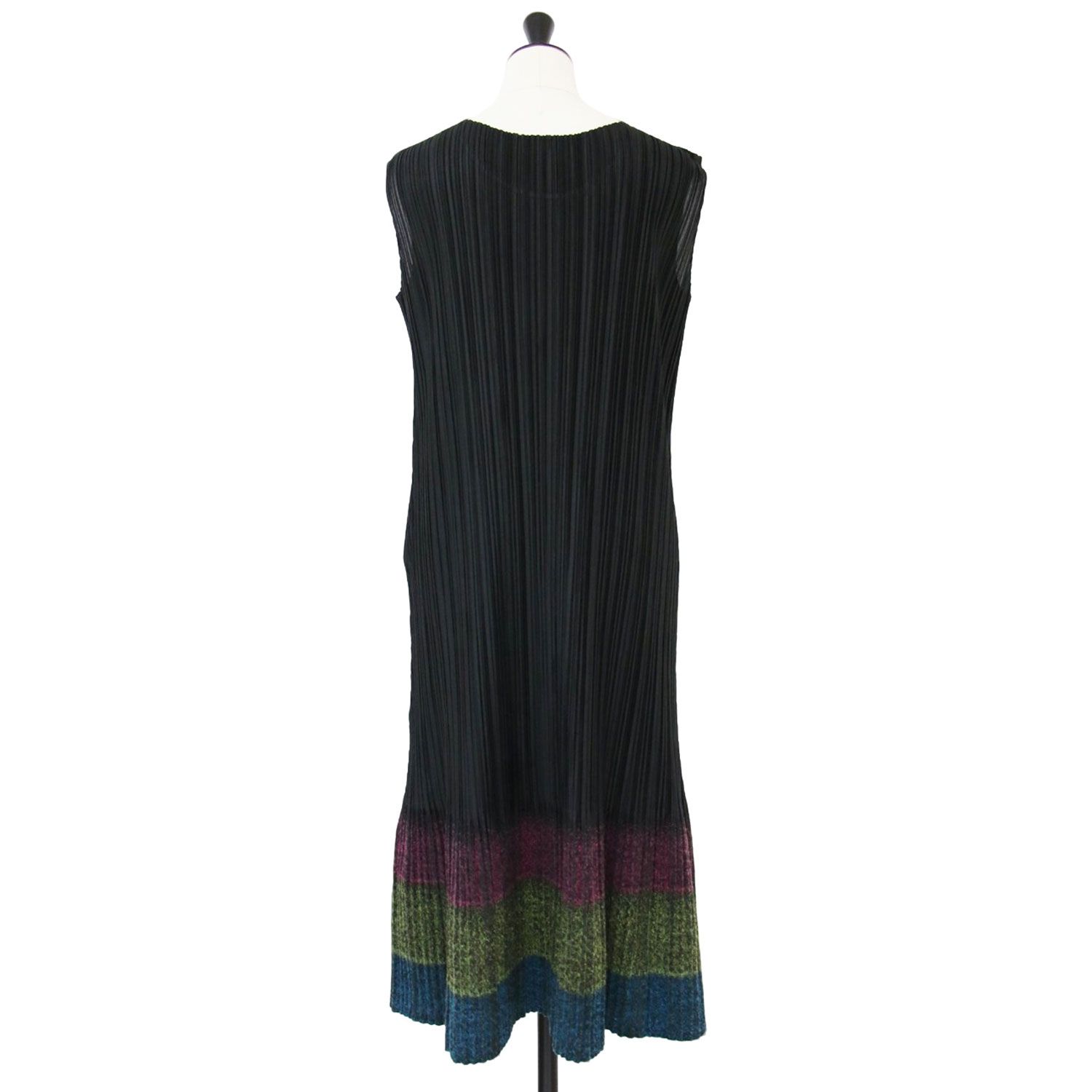 美品】プリーツプリーズノースリーブワンピースサイズ3