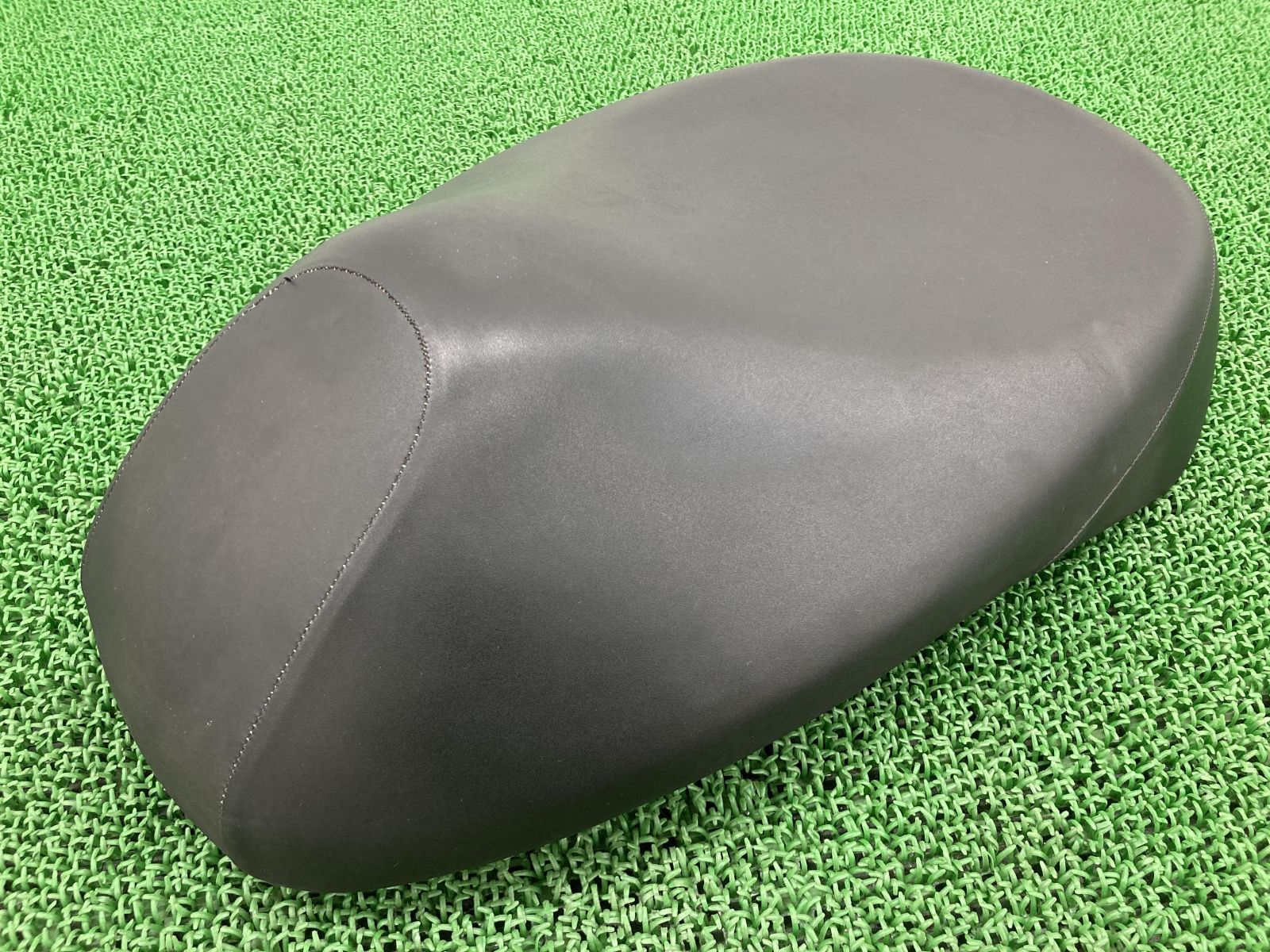 ジョルノ AF70 張り替えシート 白 ジョルノ シート ホンダ 純正 中古 バイク 部品 AF70 張り替えベースに