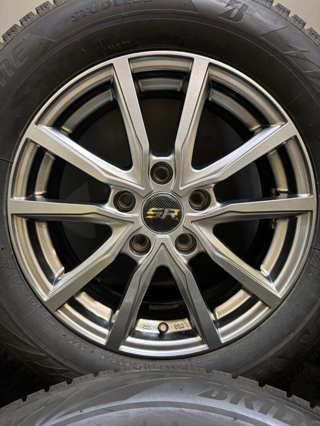 16インチ 6.5J