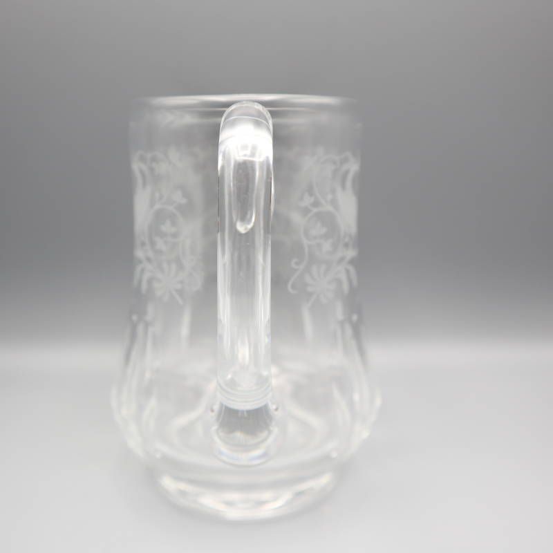 CM189】キリンコレクターズグラス 1981 バカラ ビアジョッキ