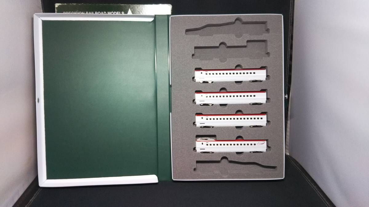 Nゲージ KATO ショップ 10-1137 E6系秋田新幹線 スーパーこまち 4両