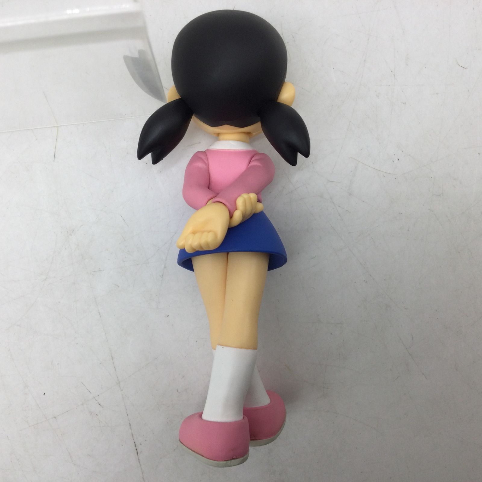 ドラえもん　フィギュア Amazon.com: ROBOT魂 ドラえもん 約100mm PVC&ABS製 塗装済み