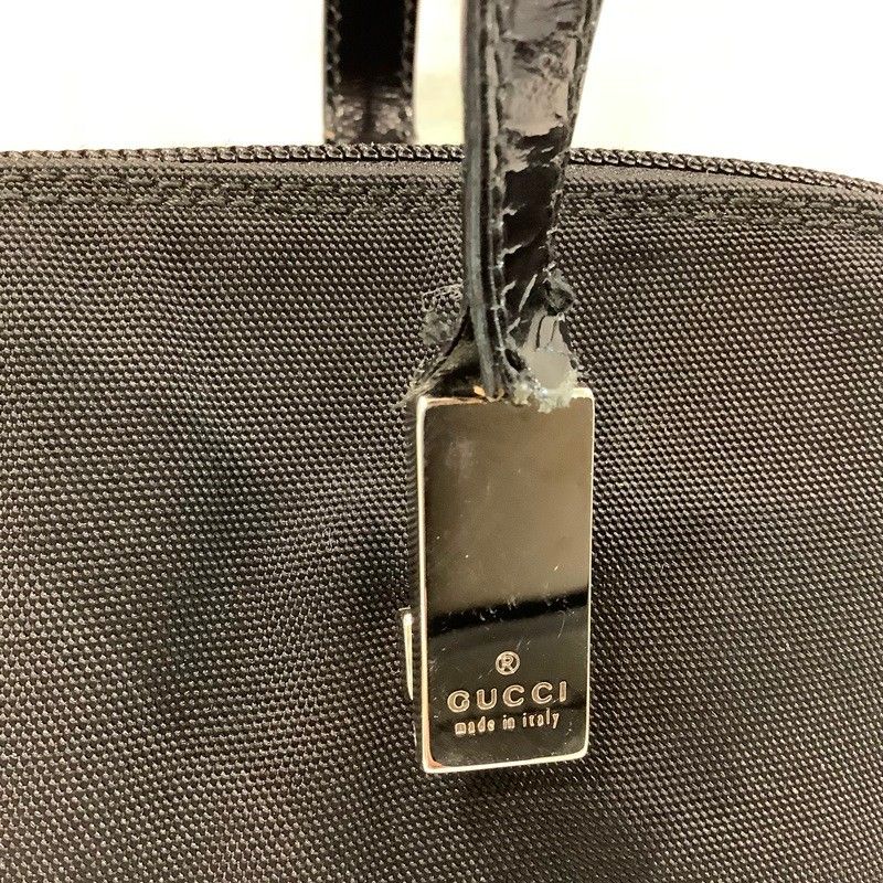 グッチ（GUCCI）ナイロン トートバッグ 002・1038・002058 ブラック ドーム型 取っ手切れかけ ジャンク品 【中古】KB-8381 -  メルカリ