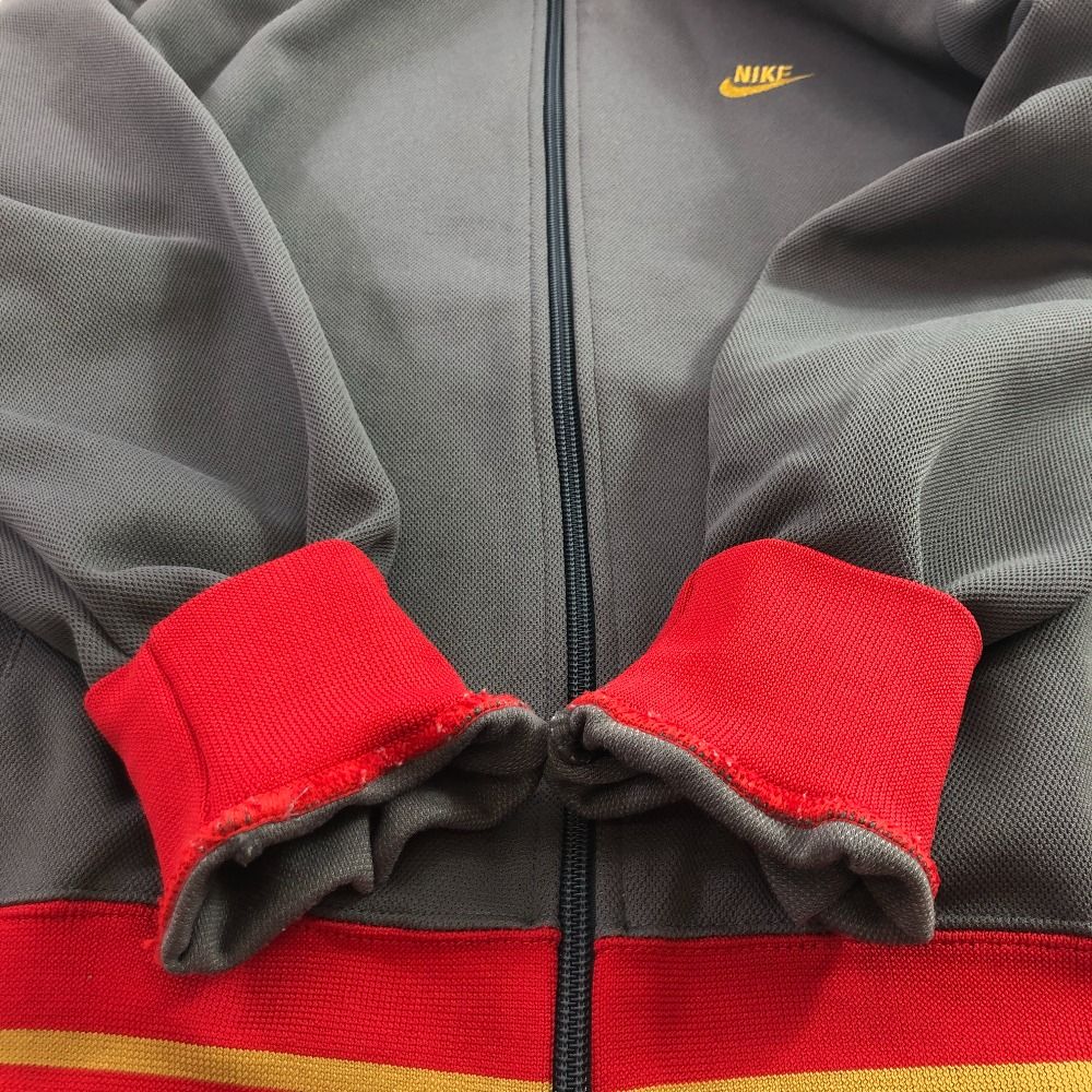 04w4680∞※【中古】 NIKE ナイキ トラックジャケット ジャージ