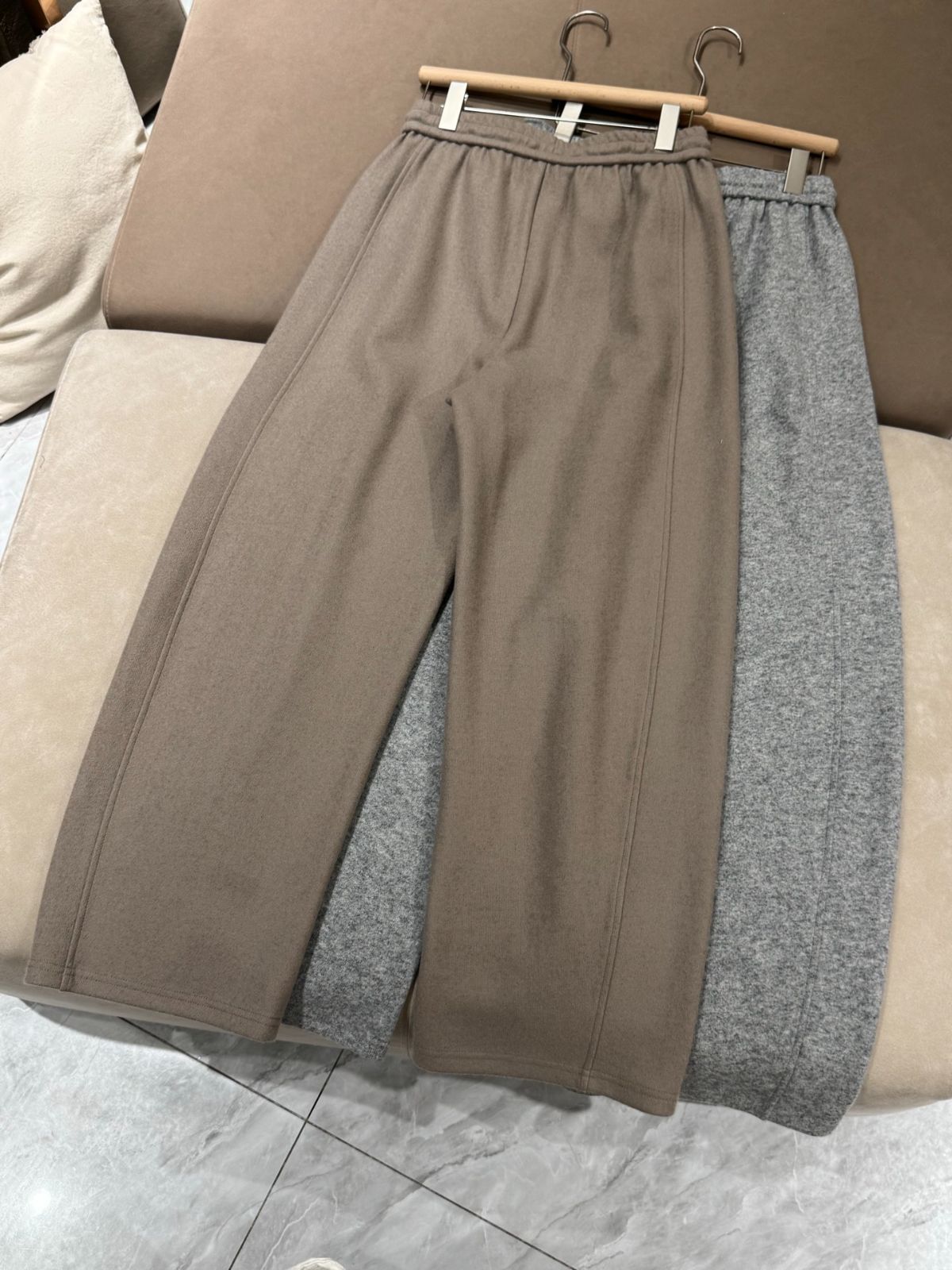 カーキ36～40 ロロピアーナ Loro Piana レディースウールワイドレッグパンツ リラックスフィット カジュアルパンツ DECORATOM_COM_BR