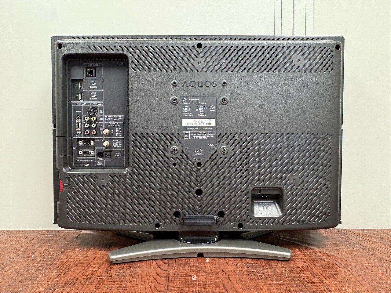 シャープ 26V型 液晶 テレビ AQUOS LC-26E8-B ハイビジョン 2011年モデル ☆状態良好☆ SHARP シャープ AQUOS LC-26E8-B 26V型 液晶テレビ