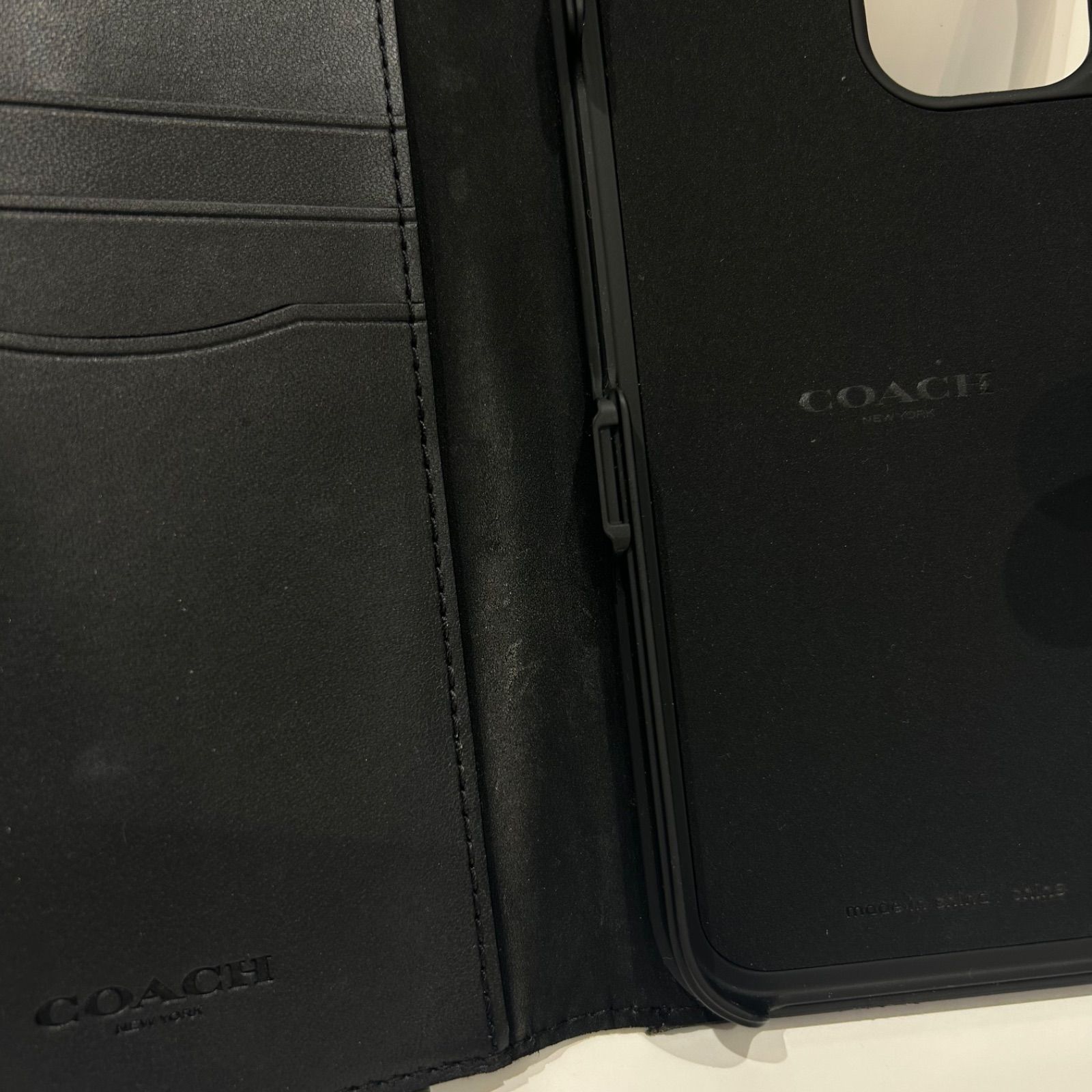 コーチ COACH iPhone15 手帳型 スマホケース シグネチャー