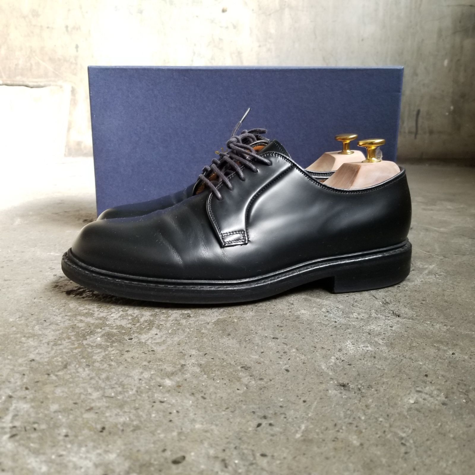 Jalan Sriwijaya 98348 プレーントゥシューズ BLACK HIGH SHINE