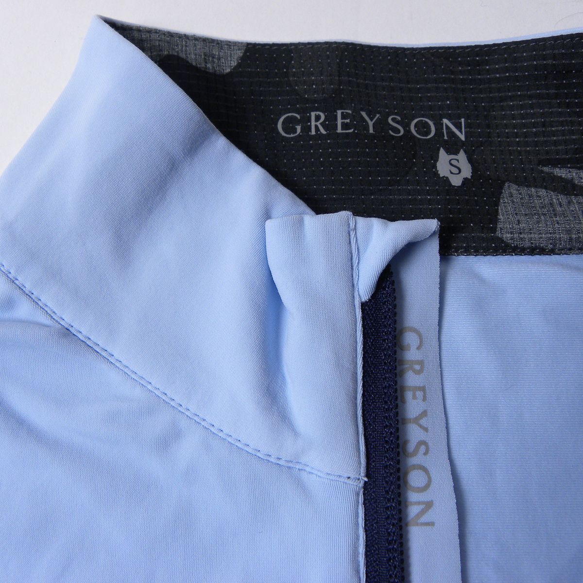 スニードジャック GREYSON グレイソン オオカミアイコン付ハーフジップ