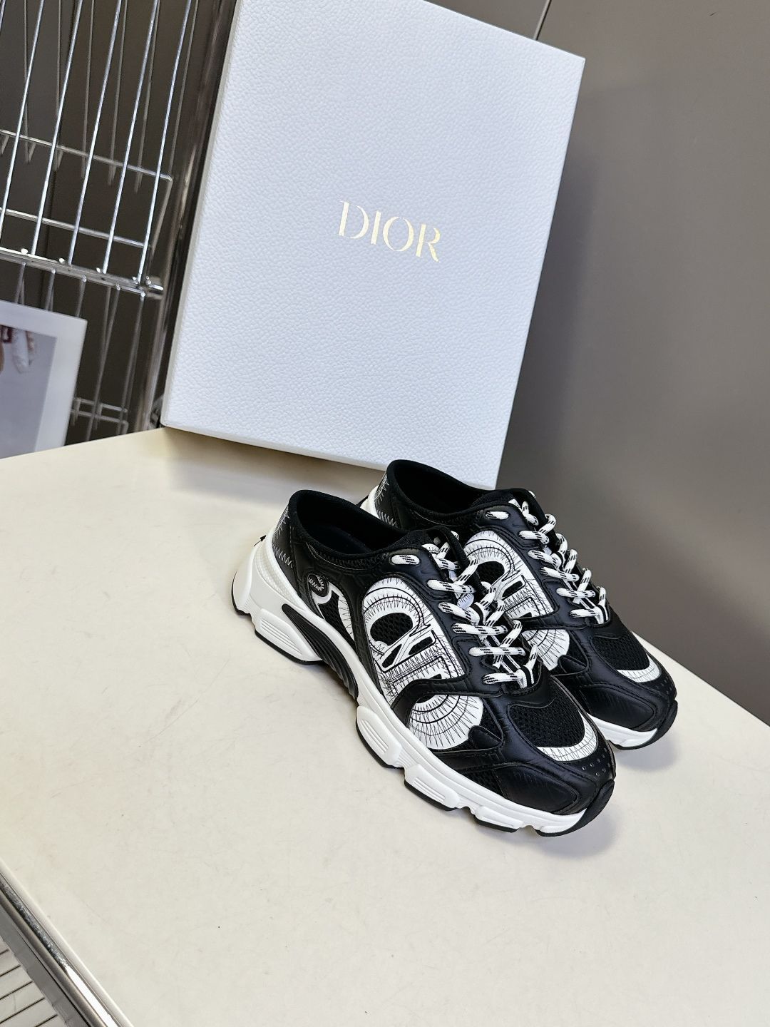 Dior ディオール Chrono シリーズ スニーカー02-2 - メルカリ