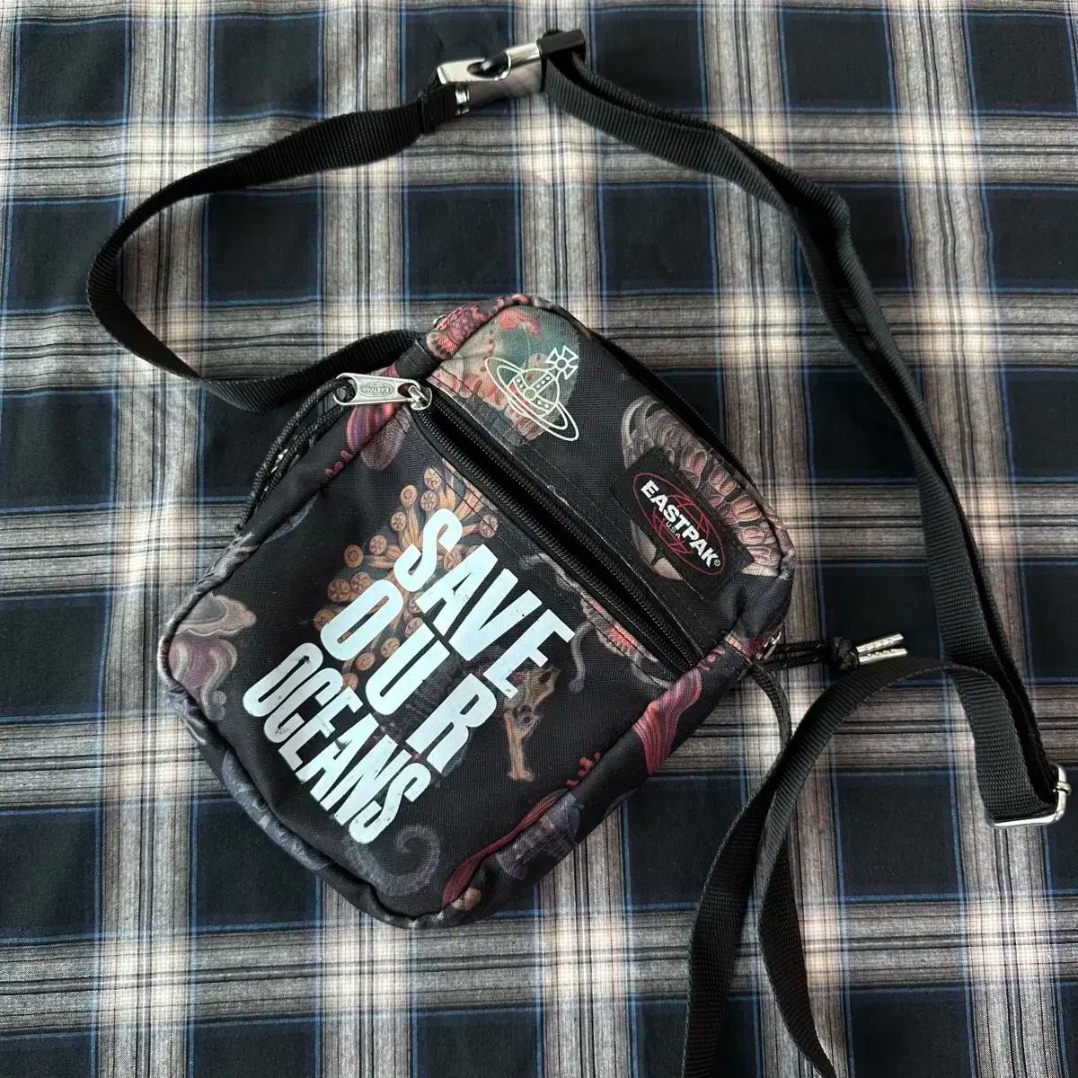 Vivienne Westwood(ヴィヴィアン・ウエストウッド) x EASTPAK