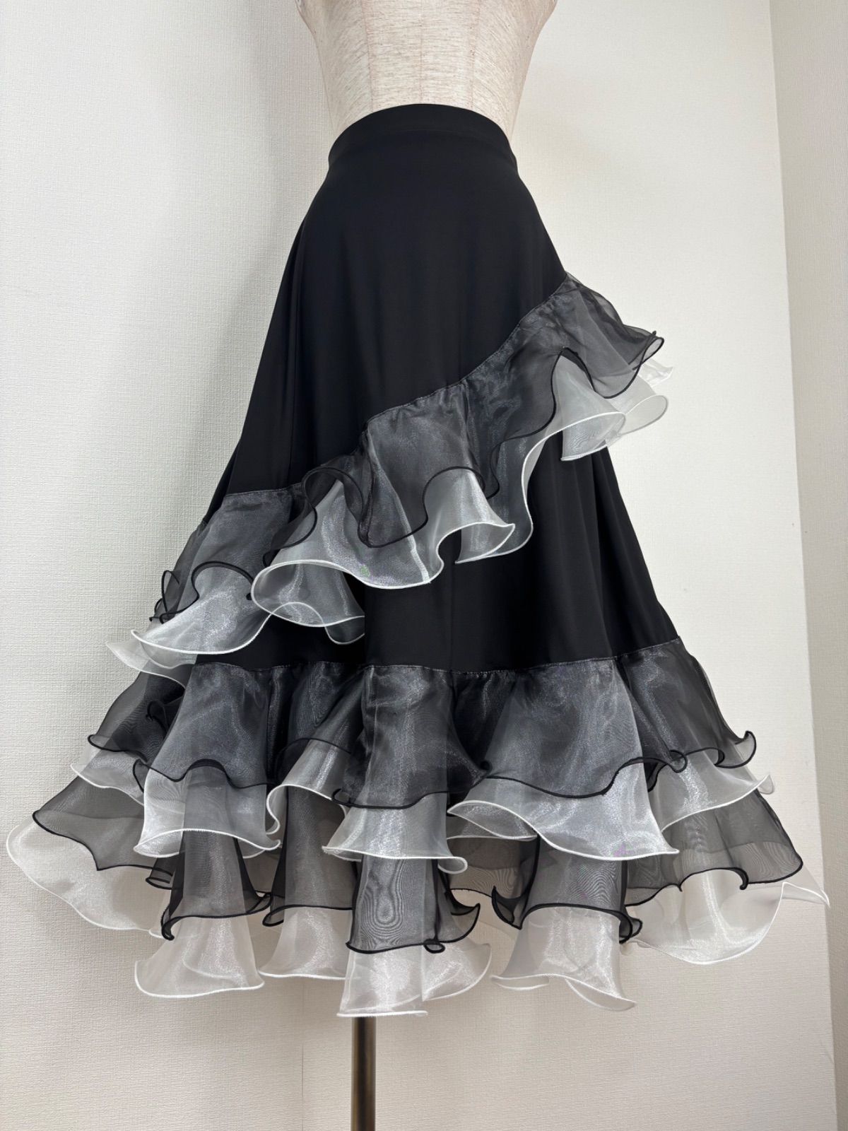 ❣️限定セール❣️新品 豪華ベリーダンス衣装 ベールスリーブ付ブラ＆スリットスカート ❣️セール❣️新品 豪華ベリーダンス衣装 ベールスリーブ付ブラ