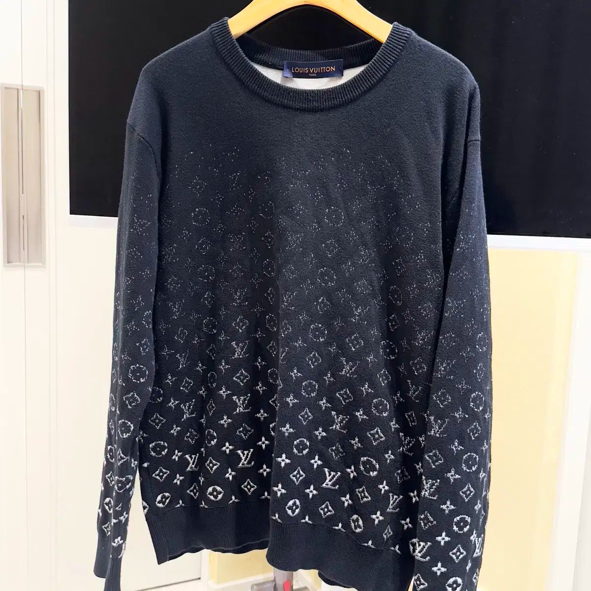 Louis Vuitton(ルイヴィトン) グラデーション ニット セーター M LOUIS