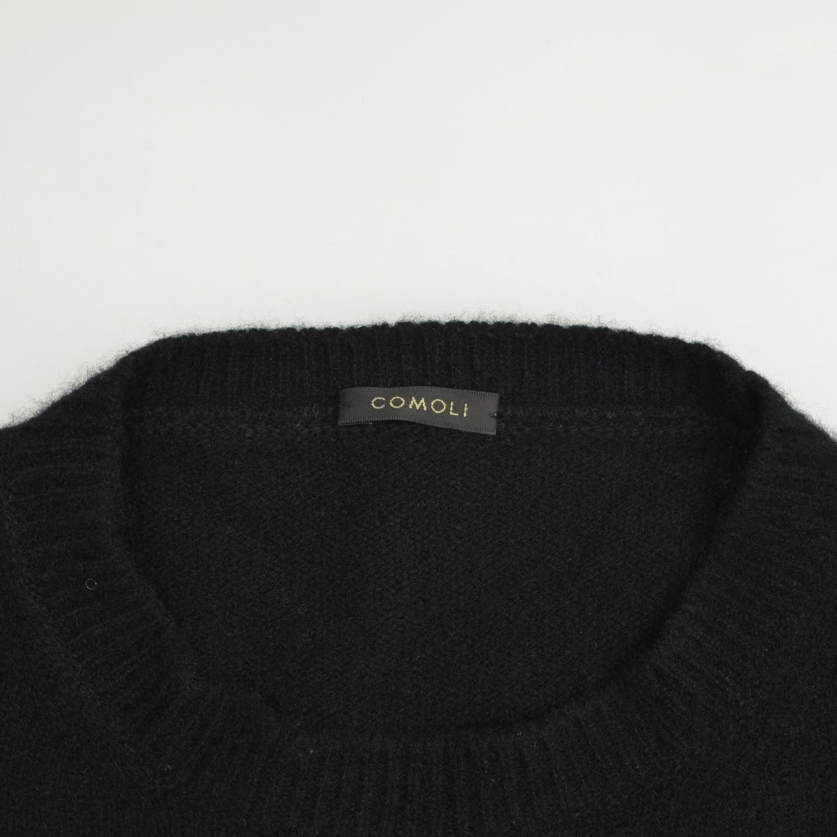 COMOLI】24AW A03-06016 ラムズウールクルーネックニット長袖ニット 