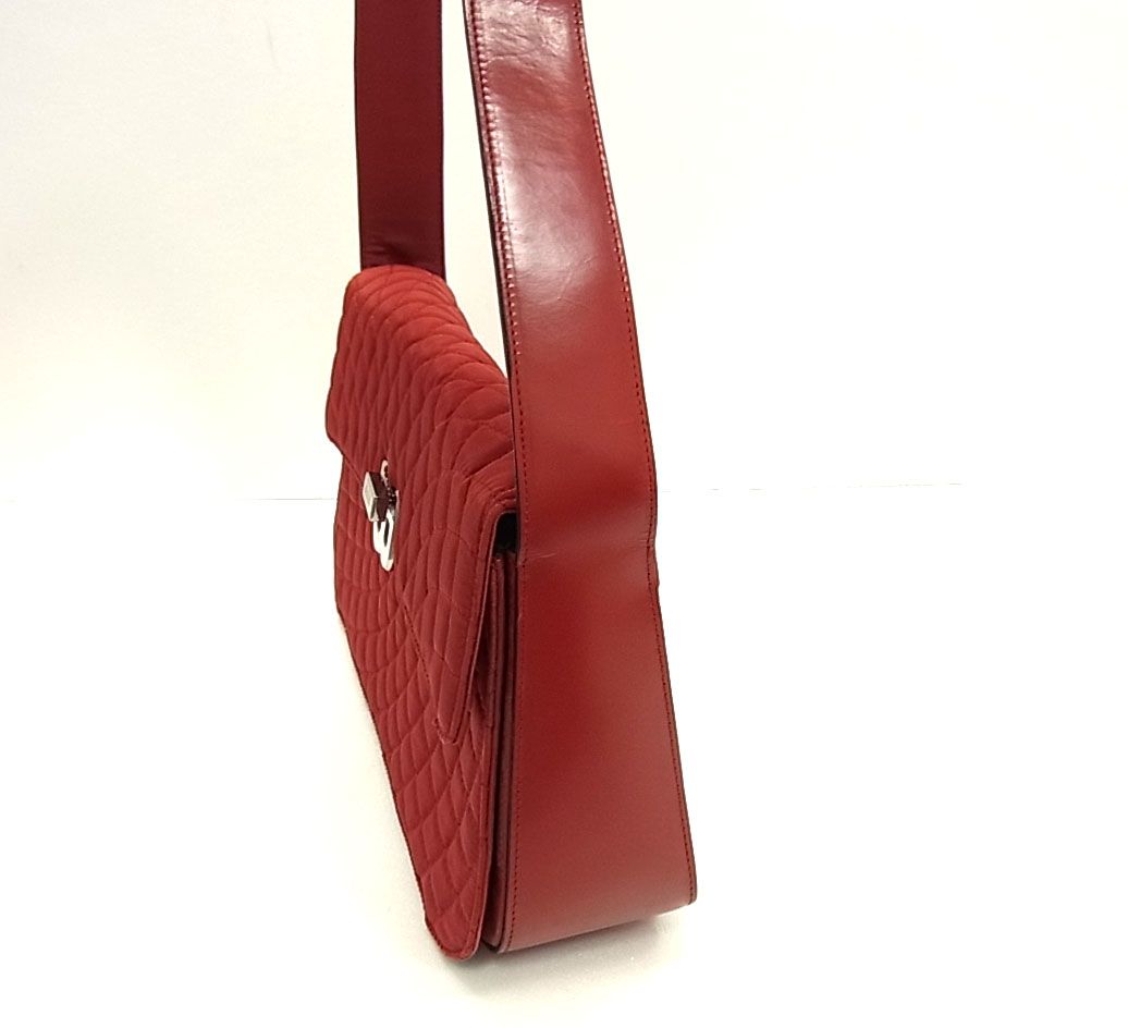 ⭐極美品⭐BALLY ワンショルダーバッグ　キルティング　パテントレザー　本革 ☆BALLY バリー ショルダーバッグ キルティング×パテントレザー