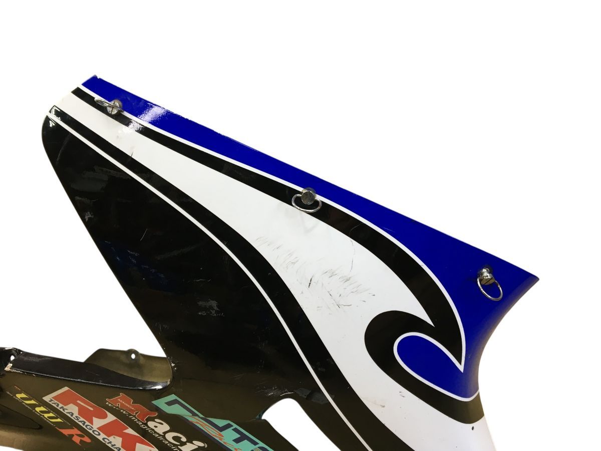 低走行126ｋｍ レーシングカウルセット