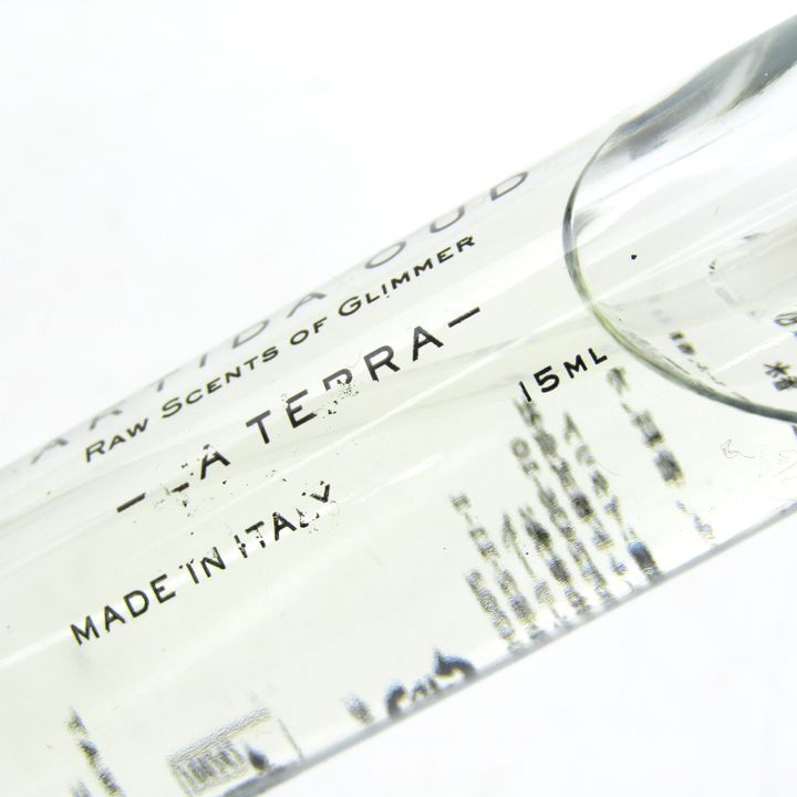 アルティーダウード ラテッラ　オードパルファム　ビオ ARTIDA OUD La Terra EDP BIO 50mL 香水ラテッラ - メルカリ