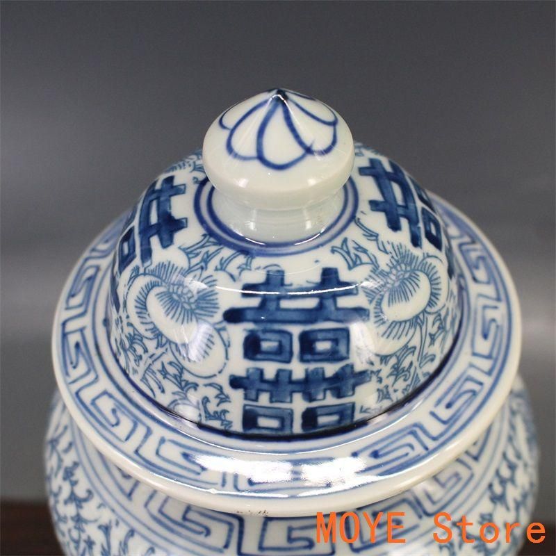 青花纏枝蓮紋四喜マクウリ缶 茶道具 景徳鎮 陶磁器 装飾品 工芸品 置物 青花纏枝蓮如意抱月瓶 景徳鎮 陶磁器 装飾品 現代工芸品 美術品