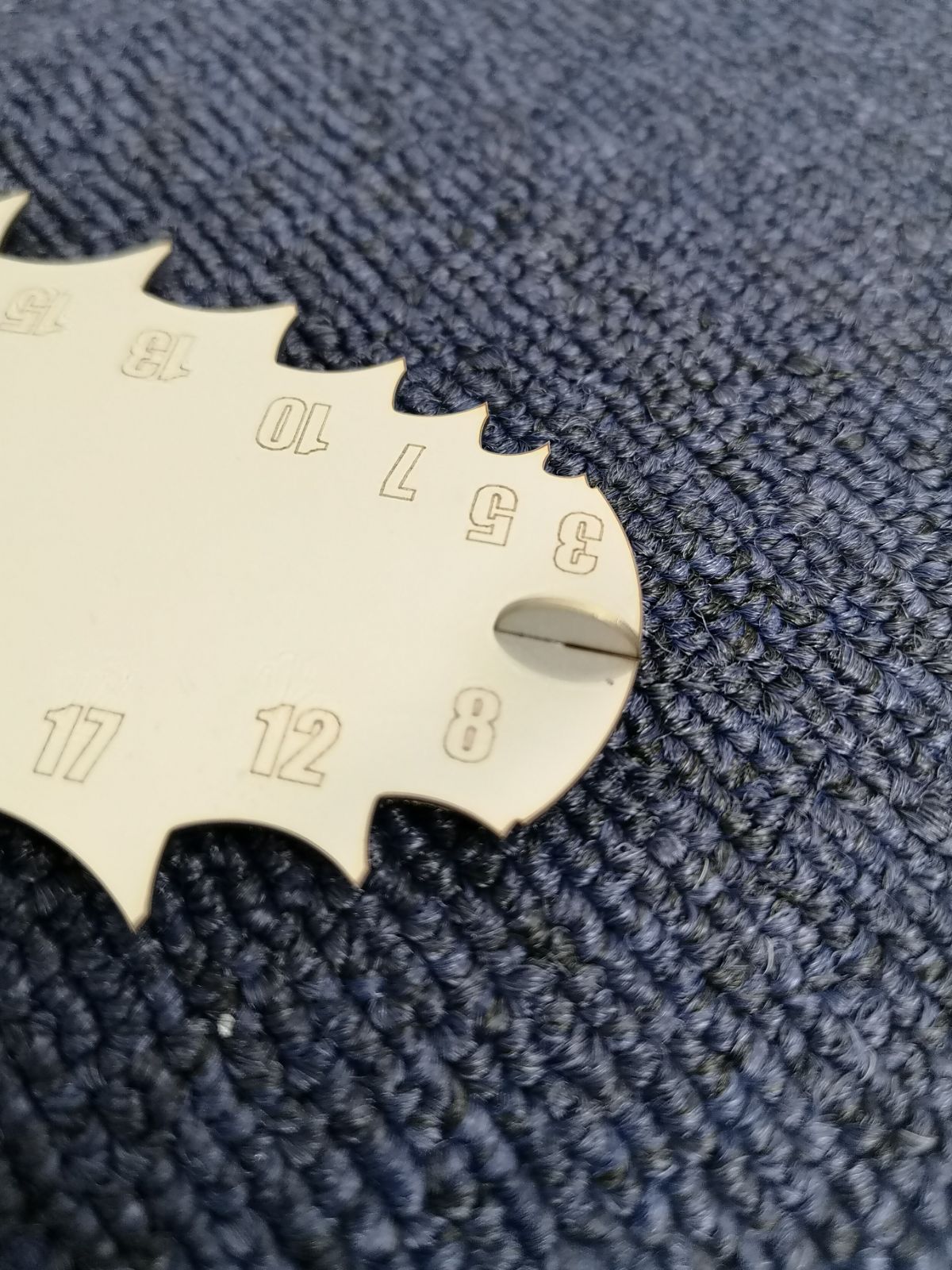 レーザーカット品 S
