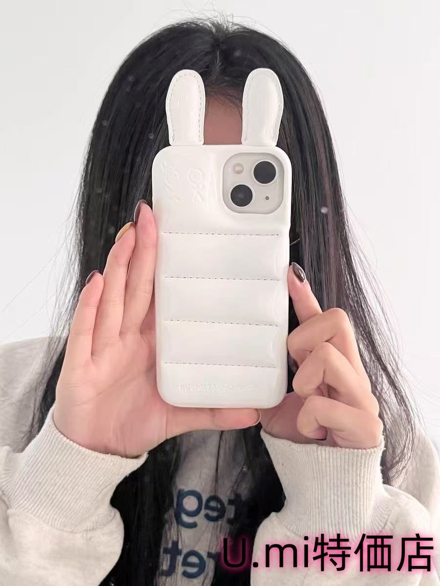 UrbanSophisticationうさぎの耳 レッド iphone15ケース iphone14pro