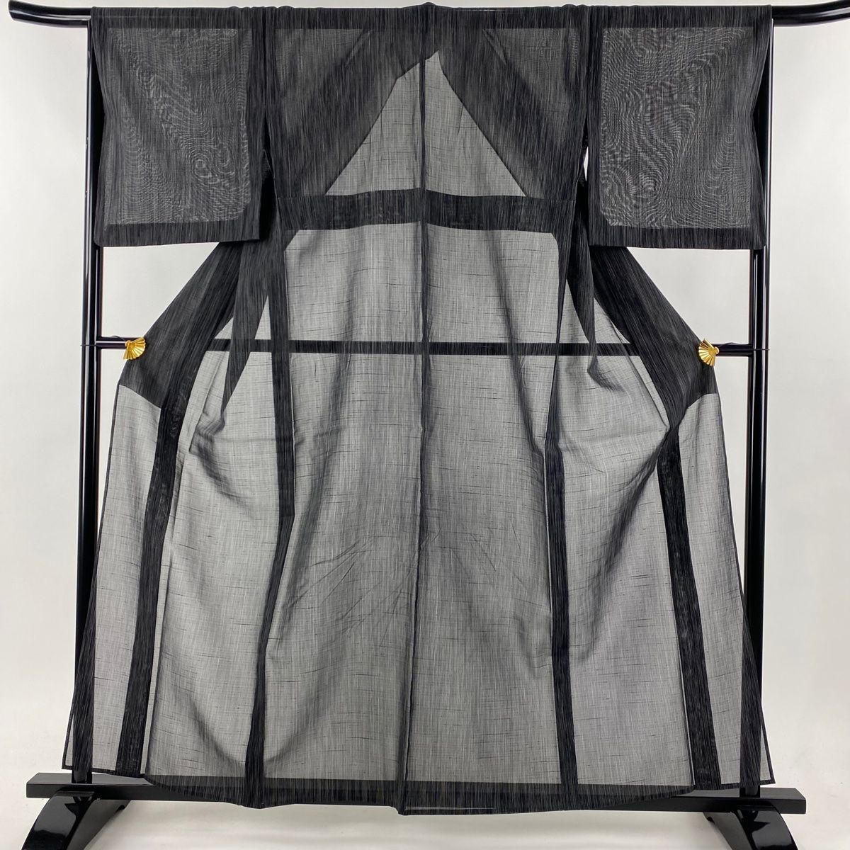 紬 身丈159cm 裄丈64cm M 薄物 夏紬 縞 黒 正絹 美品 名品 【中古  