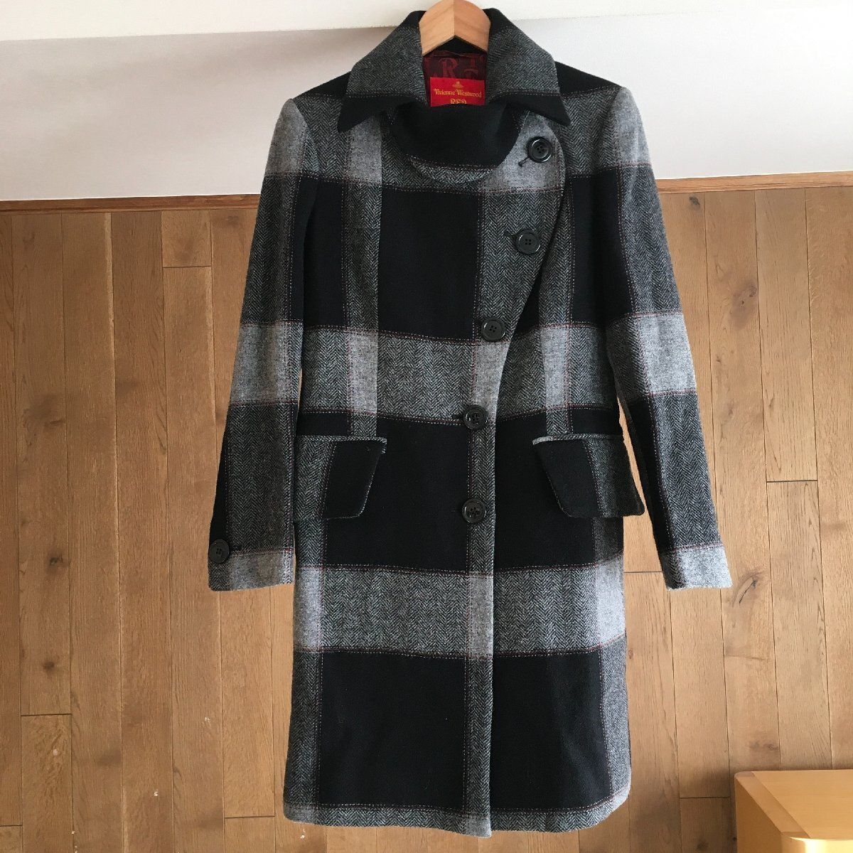 美品 Vivienne Westwoodヴィヴィアンウエストウッド コート40 - メルカリ