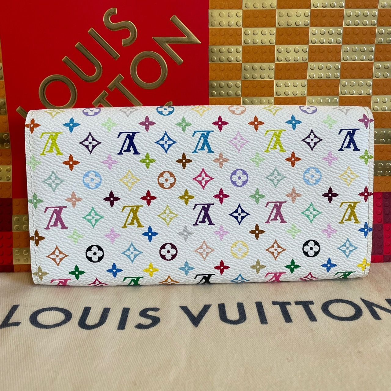 ほぼ新品】ルイヴィトン モノグラム マルチカラー ポルトフォイユサラ 